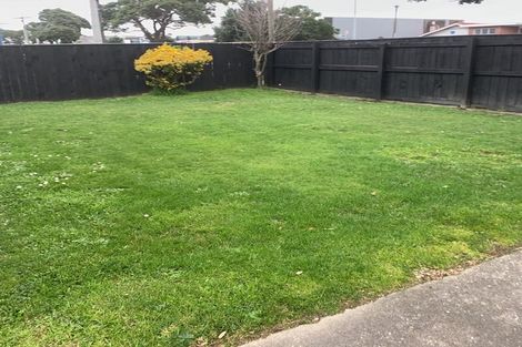 Photo of property in 152 Randwick Road, Moera, Lower Hutt, 5010