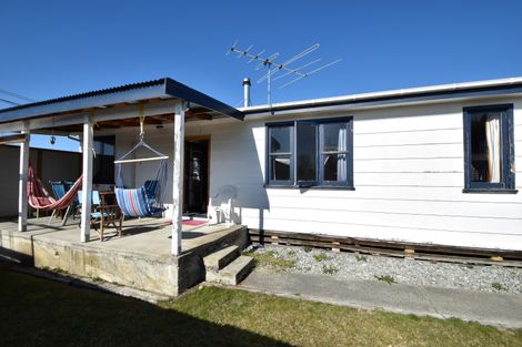 Photo of property in 15 Hunter Crescent, Twizel, 7901