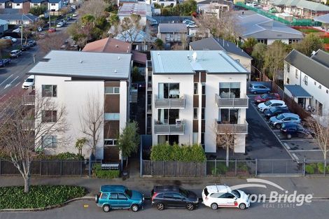 Photo of property in 2/318 Barbadoes Street, Christchurch Central, Christchurch, 8011