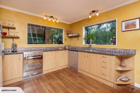 Photo of property in 1/43 Sabulite Road, Kelston, Auckland, 0602