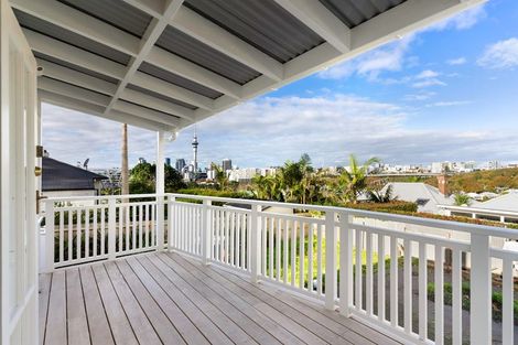 Photo of property in 37 Franklin Road, Freemans Bay, Auckland, 1011