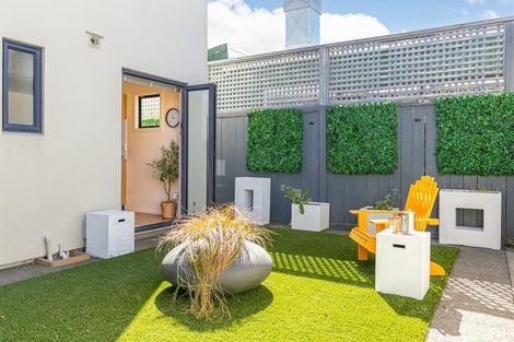 Photo of property in 2d Hatton Street, Karori, Wellington, 6012