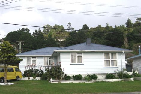 Photo of property in 21 Delaney Drive, Stokes Valley, Lower Hutt, 5019