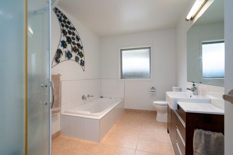 Photo of property in 33 Alpers Ridge, Leamington, Cambridge, 3432