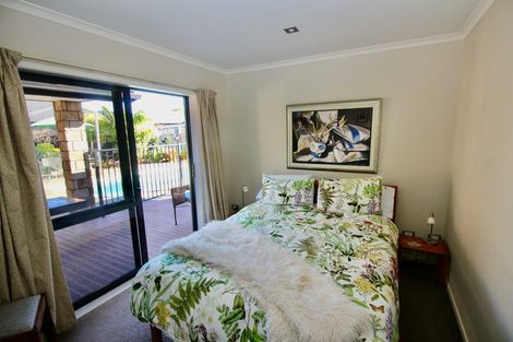 Photo of property in 3 Kelly Place, Whitianga, 3510