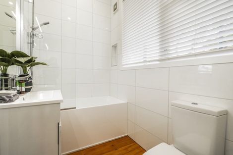 Photo of property in 76 Flynn Road, Hillcrest, Hamilton, 3216