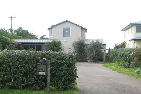 Photo of property in 225 Clifton Road, Te Awanga, 4102