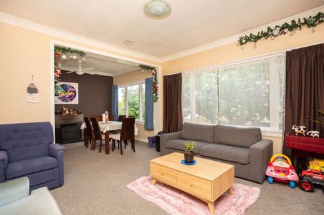 Photo of property in 4 Albert Street, Dannevirke, 4930