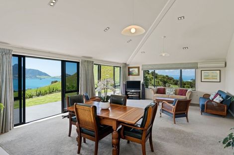 Photo of property in 31 Bay View Road, Whangarei Heads, Whangarei, 0174