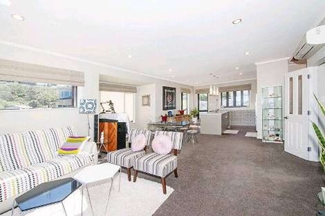 Photo of property in 47 Arahiwi Grove, Tirohanga, Lower Hutt, 5010