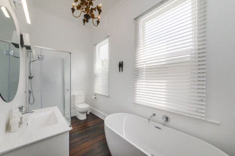 Photo of property in 66 Batt Street, West End, Palmerston North, 4410