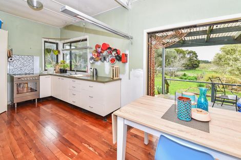 Photo of property in 102a Morley Road, Waiuku, 2681