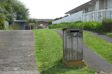 Photo of property in 14 Humphreys Place, Mangere, Auckland, 2022