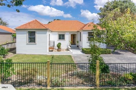 Photo of property in 5 Casey Avenue, Fairfield, Hamilton, 3214