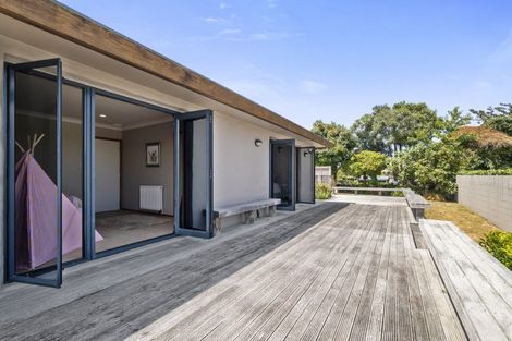 Photo of property in 45 Harvey Street, Waipahihi, Taupo, 3330