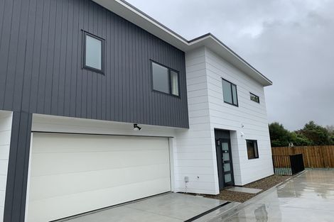 Photo of property in 2 Carrington Avenue, Hillcrest, Hamilton, 3216