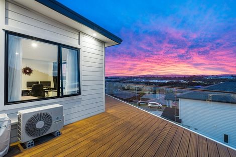 Photo of property in 18 Gyle Place, Pyes Pa, Tauranga, 3112