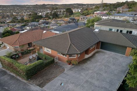 Photo of property in 132b Redoubt Road, Goodwood Heights, Auckland, 2105