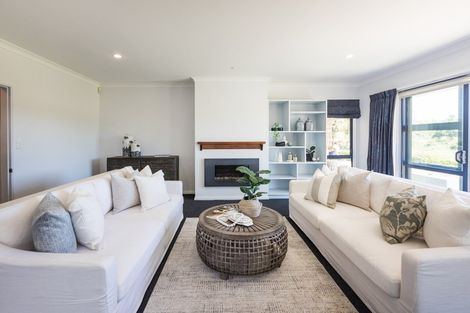 Photo of property in 30 Grand Oaks Drive, Awapuni, Palmerston North, 4412