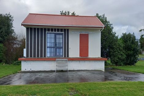 Photo of property in 59 Domett Street, Opunake, 4616