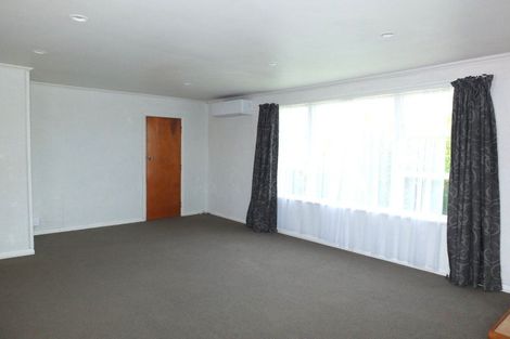 Photo of property in 23 Pratt Avenue, Foxton Beach, Foxton, 4815