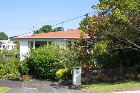 Photo of property in 88 Matipo Road, Mairangi Bay, Auckland, 0630