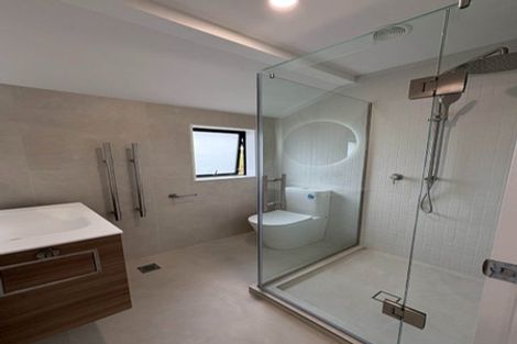 Photo of property in 41 Shortt Avenue, Mangere Bridge, Auckland, 2022