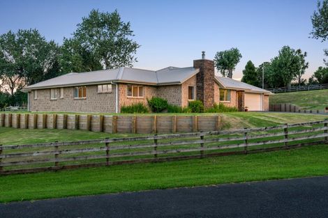 Photo of property in 43 Moses Road, Kaukapakapa, 0873