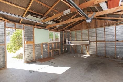 Photo of property in 38 Totara Street, Te Hapara, Gisborne, 4010