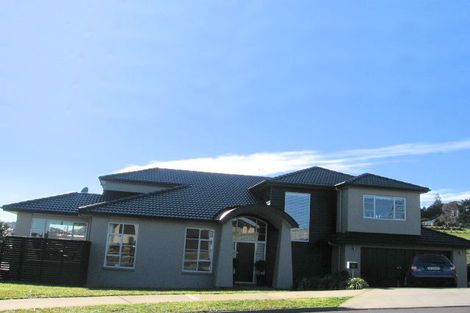 Photo of property in 24 Dunvegan Rise, East Tamaki Heights, Auckland, 2016