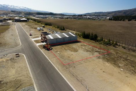 Photo of property in 15 Quinns Way, Cromwell, 9384