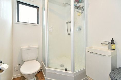 Photo of property in 15 Lowburn Place, Clover Park, Auckland, 2019