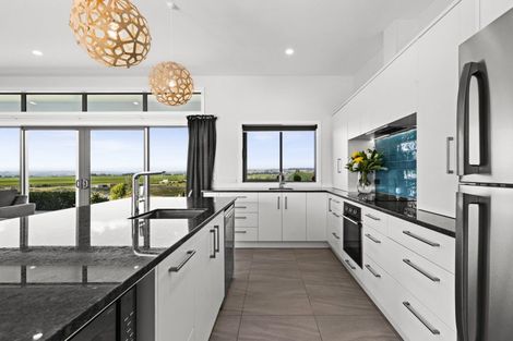 Photo of property in 201 Crownthorpe Road, Crownthorpe, Hastings, 4179