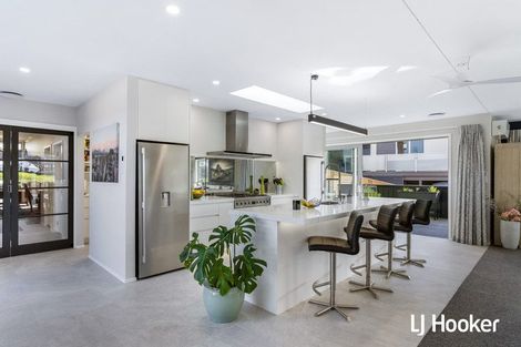 Photo of property in 12 Tohora View, Waihi Beach, 3611