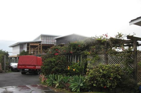 Photo of property in 16 Haseler Crescent, Howick, Auckland, 2014