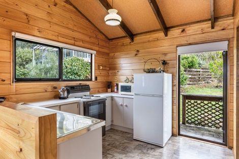 Photo of property in 19 Turangitukua Terrace, Kuratau, Turangi, 3381