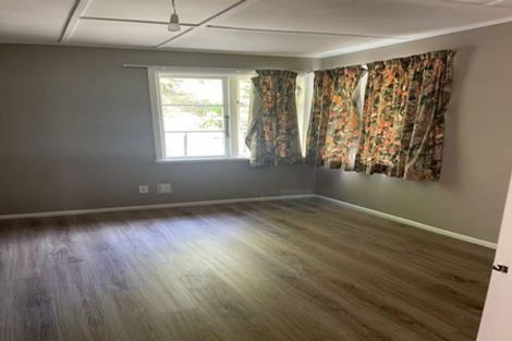 Photo of property in 354 Paparata Road, Bombay, 2675