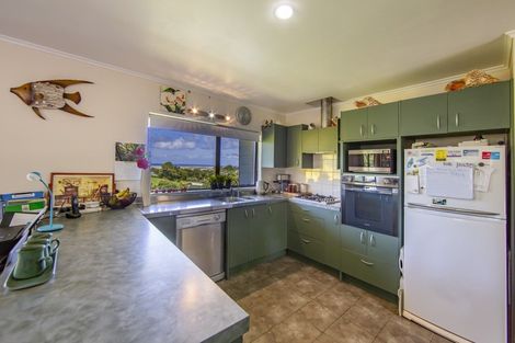 Photo of property in 32 Cullen Street, Mangawhai Heads, Mangawhai, 0505