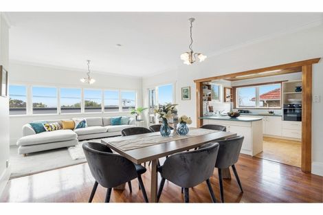 Photo of property in 17 Mount Royal Avenue, Mount Albert, Auckland, 1025