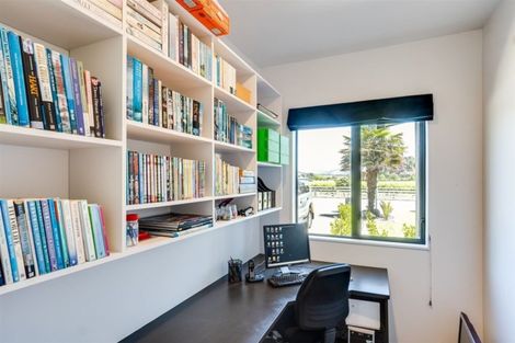 Photo of property in 62 Franklin Road, Bay View, Napier, 4104