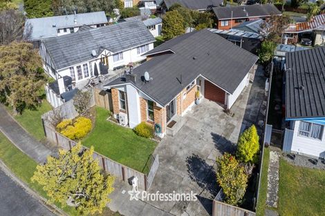 Photo of property in 15 Akron Grove, Totara Park, Upper Hutt, 5018