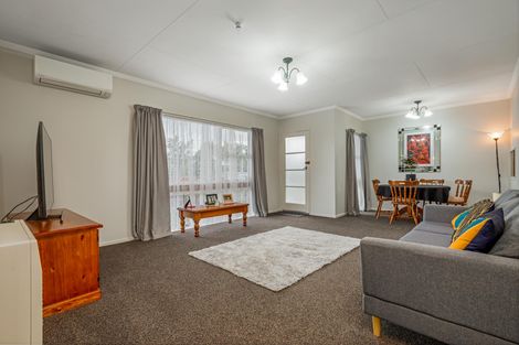 Photo of property in 2 Moyne Avenue, Milson, Palmerston North, 4414