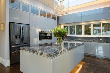 Photo of property in 86 Sarsfield Street, Herne Bay, Auckland, 1011