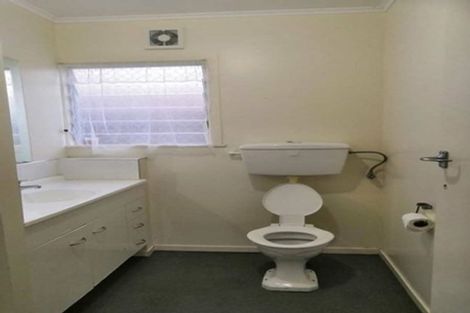 Photo of property in 1/75 Settlement Road, Papakura, 2110