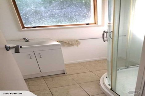 Photo of property in 2/17 Miramar Place, Pakuranga, Auckland, 2010