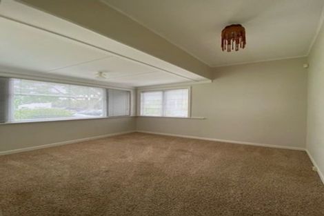 Photo of property in 72 Gribblehirst Road, Sandringham, Auckland, 1025