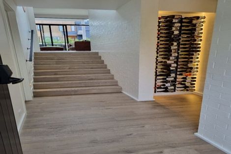 Photo of property in 4a Manon Crescent, Greenhithe, Auckland, 0632