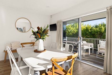Photo of property in 31 Busby Hill, Havelock North, 4130