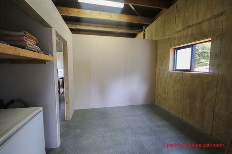 Photo of property in 205 Central Road, Mareretu, Paparoa, 0571