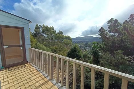 Photo of property in 20 Kerkwall Drive, Naenae, Lower Hutt, 5011